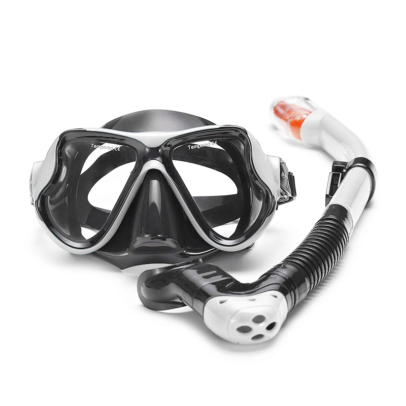 [] Combo Set w/ Silicone Mask & Snorkel, Adult, Black-White image