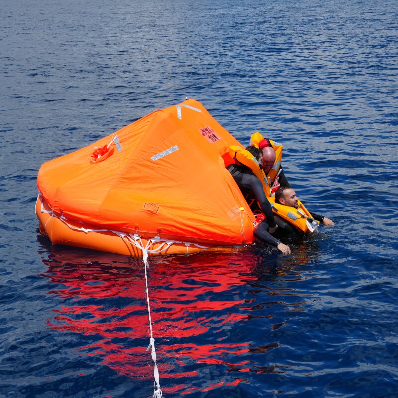 LALIZAS ISO ATLANTIC II L Liferaft_6989_7122